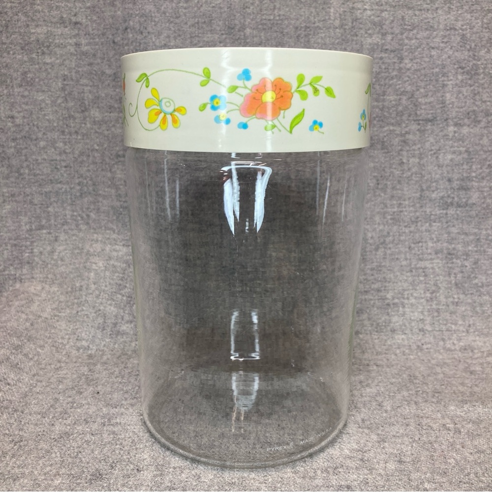 Vintage PYREX 7.5” x 4.5” Wildflower Lidded Glass Jar Canister Kitchen Flower